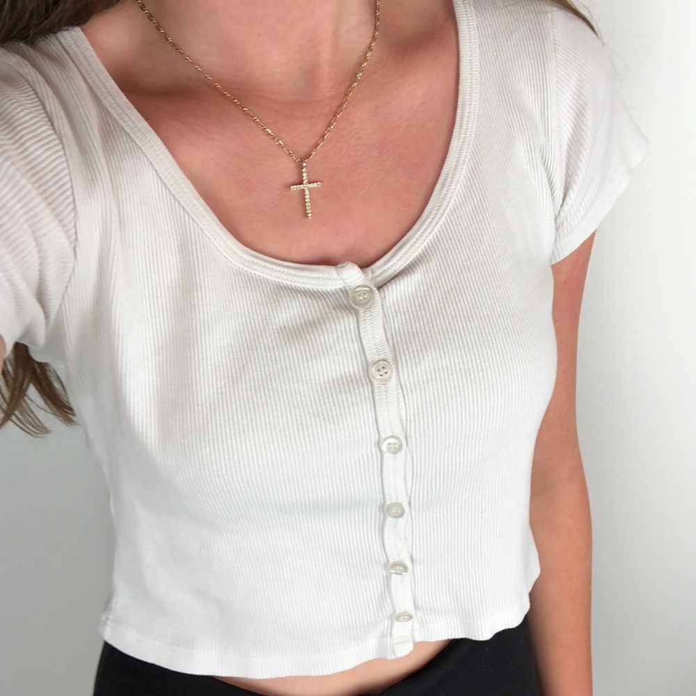 Brandy Melville White Buttoned Ribbed Zelly Top